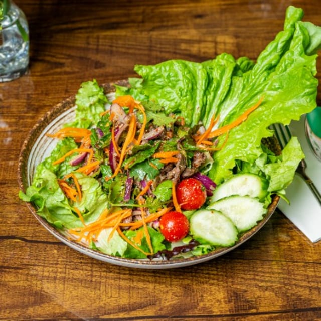 Grill Beef Salad (Nam Tok).