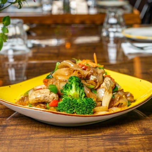 Drunken Noodles (Phad Kee Mao).
